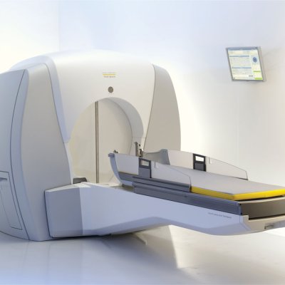 Leksell Gamma Knife Perfexion radyocerrahi cihazı